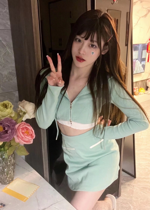 丹Dan的第一张照片--北京王婆说媒